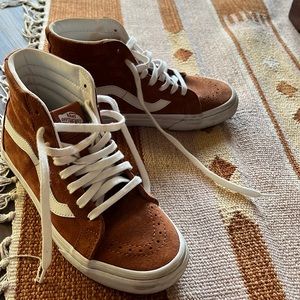 Vans brown suede high top shoes Sz. 7.5 Wmns with Scotchguard protection
